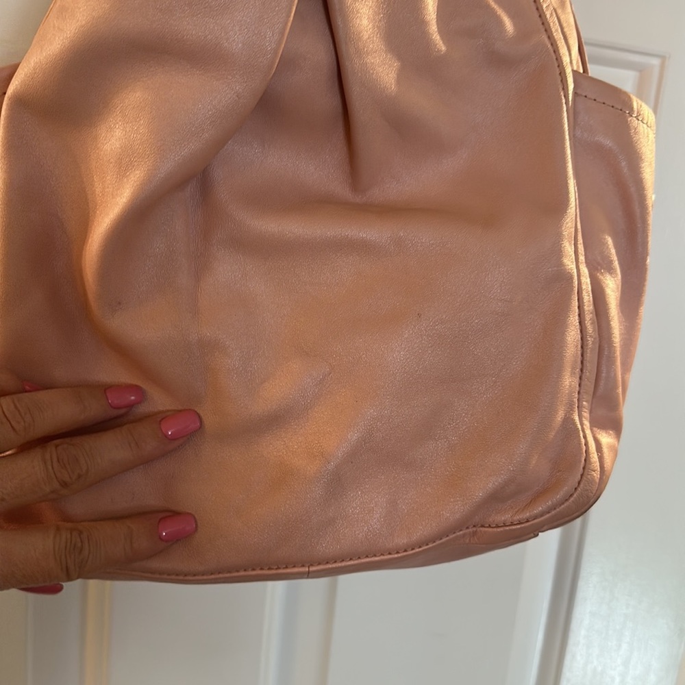 Coach Pink Leather Hobo bag w Gold colored Hardware - Picture 11 of 14